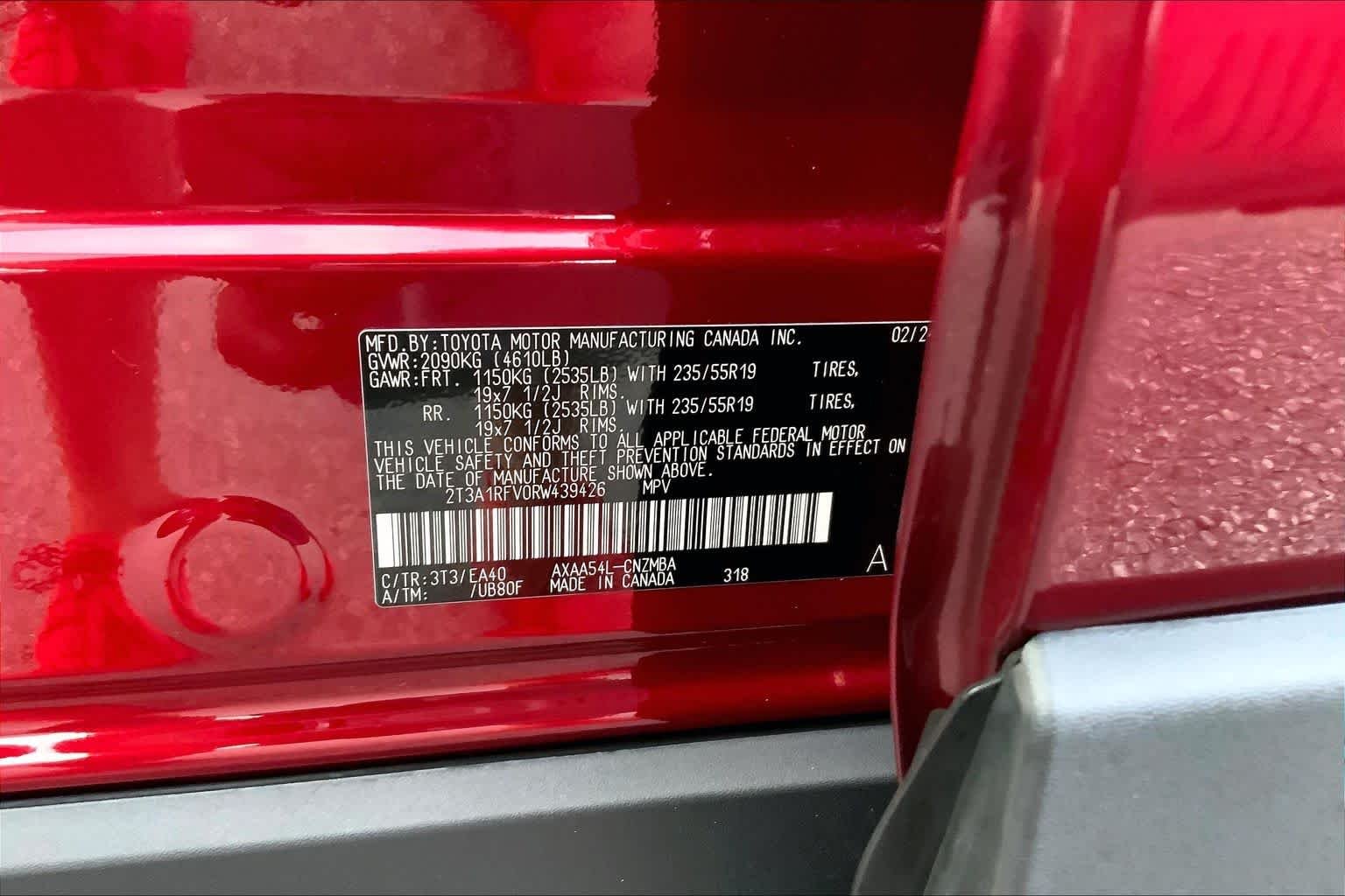 Used 2024 Ruby Flare Pearl Toyota XLE Premium image 31