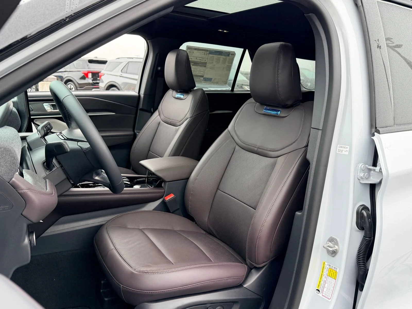 New 2026 White Ford Platinum image 25