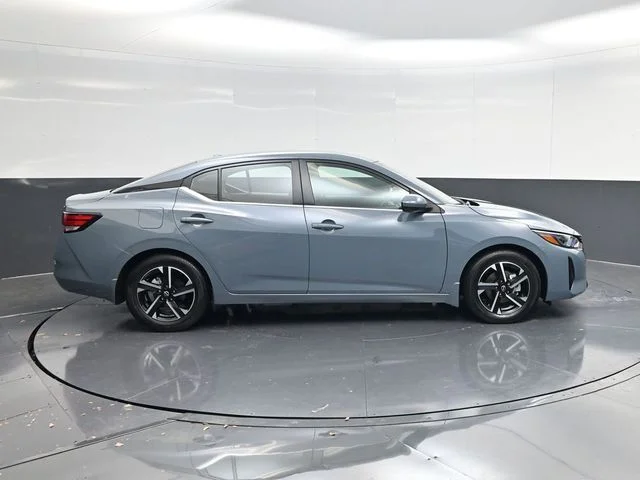 Used 2024 Nissan Sentra SV with VIN 3N1AB8CV5RY267807 for sale in Royal Palm Beach, FL