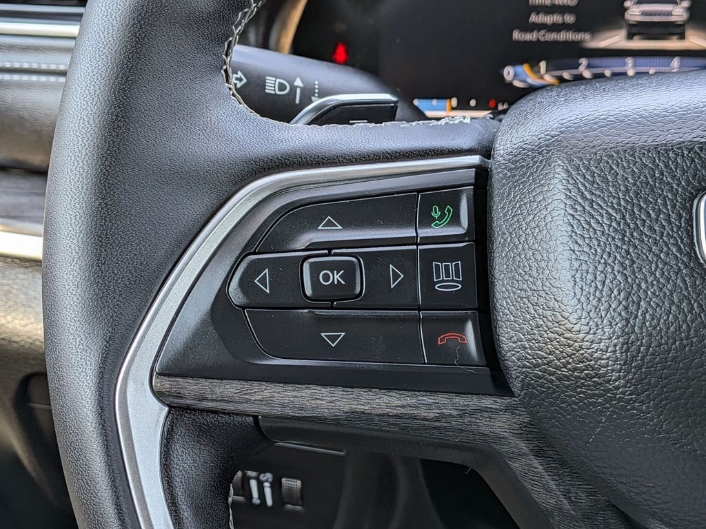 Used 2025 Black Jeep Limited image 21