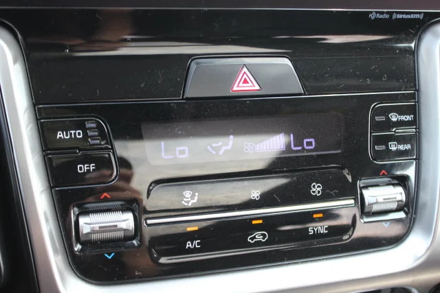Used 2023 Gray Kia X-Line S image 9