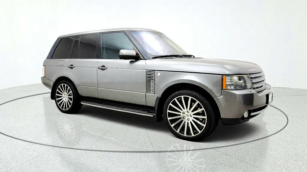 Used 2011 Stornoway Grey Metallic Land Rover 4WD 4dr SC image 3