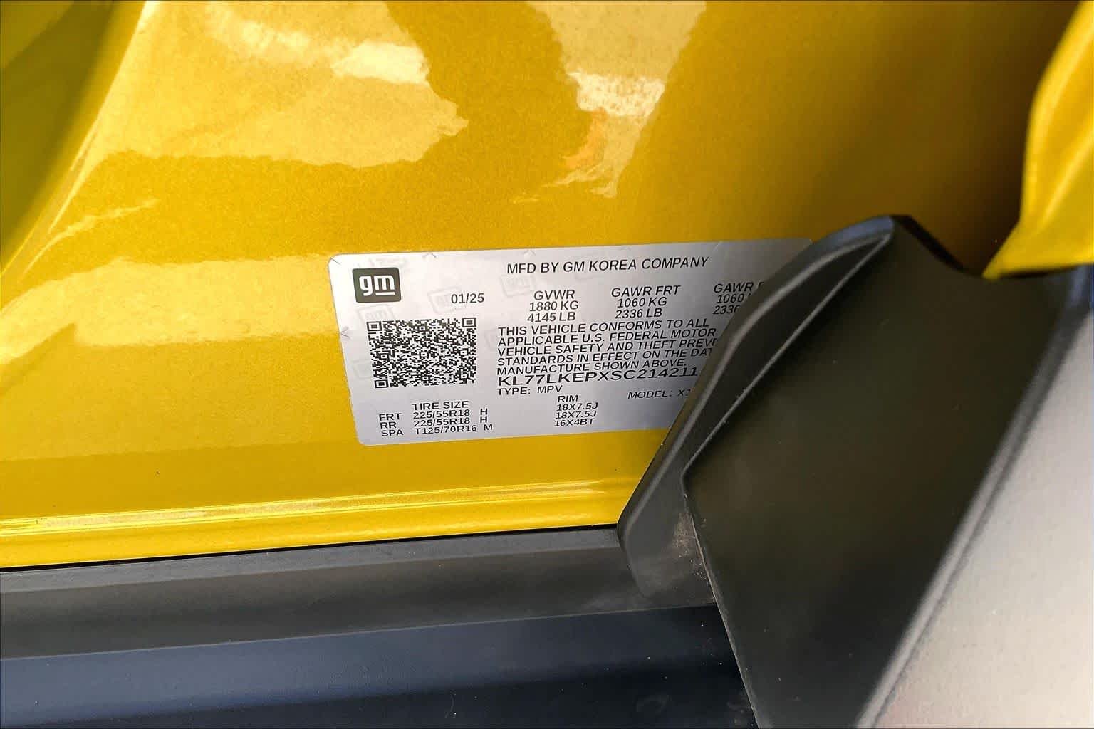 Used 2025 Nitro Yellow Metallic Chevrolet ACTIV image 36