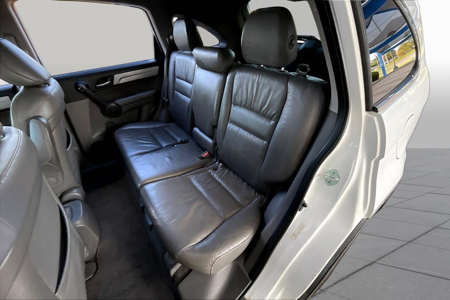 Used 2010 Taffeta White Honda EX-L image 19