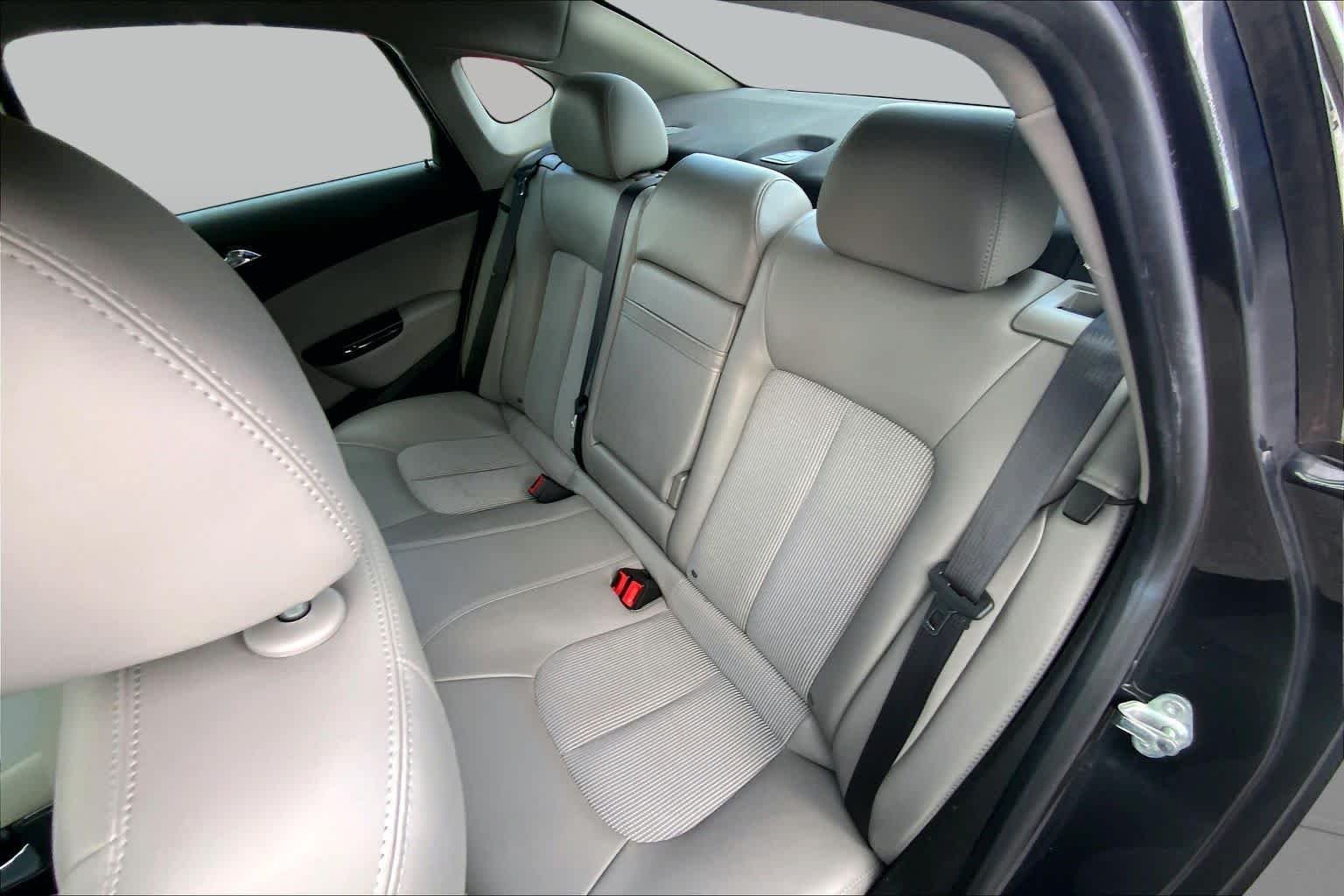 Used 2014 Smoky Gray Metallic Buick Convenience Group image 20