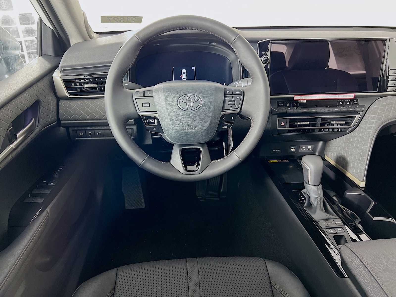 New 2026 Wind Chill Pearl Toyota XLE image 16