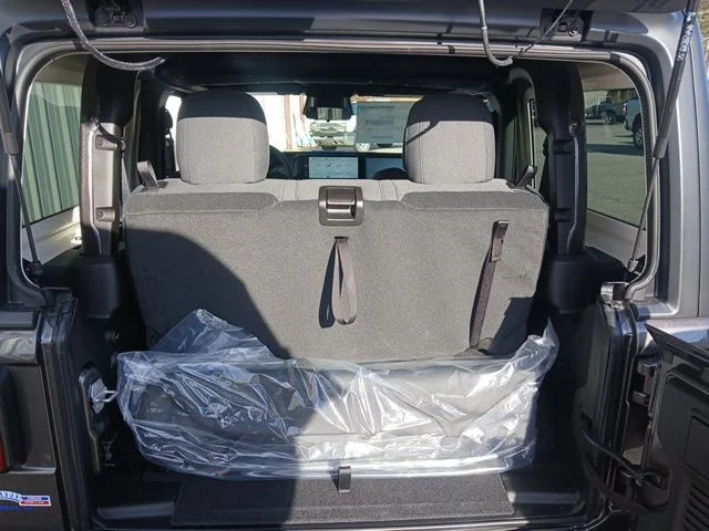 2026 Jeep Wrangler 2-Door Sport S - Photo 13