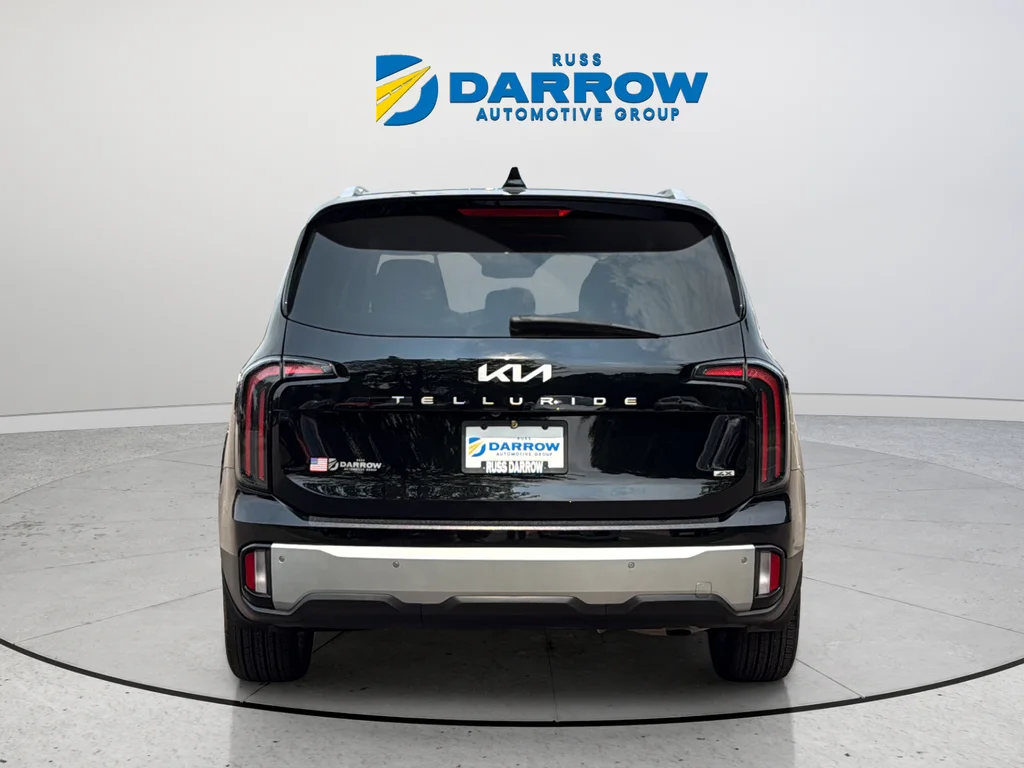 Used 2023 Black Kia EX image 4