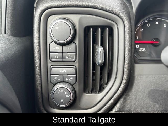 Used 2021 Blue Chevrolet Custom image 32