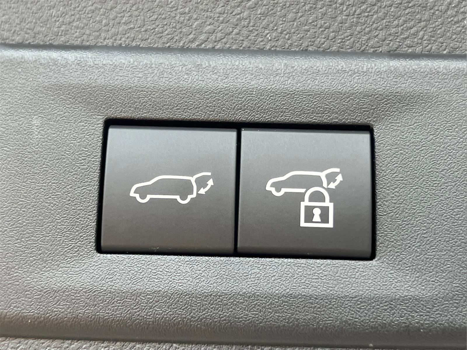 New 2026 Atomic Silver Lexus NX 350 Luxury image 13