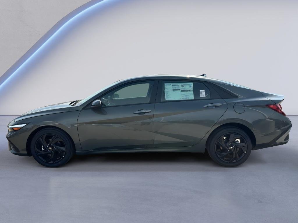 New 2026 Amazon Gray Hyundai SEL Sport Plus image 8