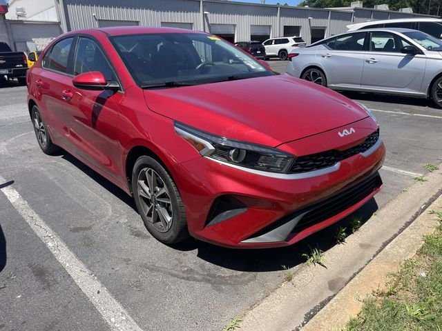 2024 Kia Forte LXS AT's photo