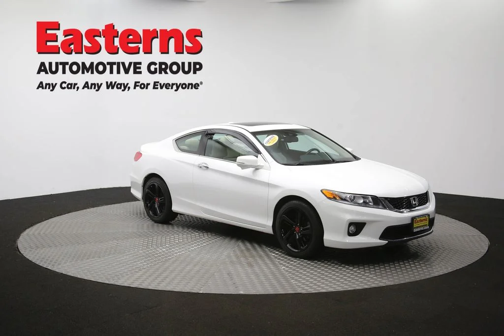 Used 2015 White Honda EX-L image 48