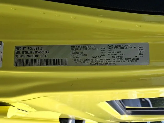Used 2023 Yellow Jeep Sahara image 20