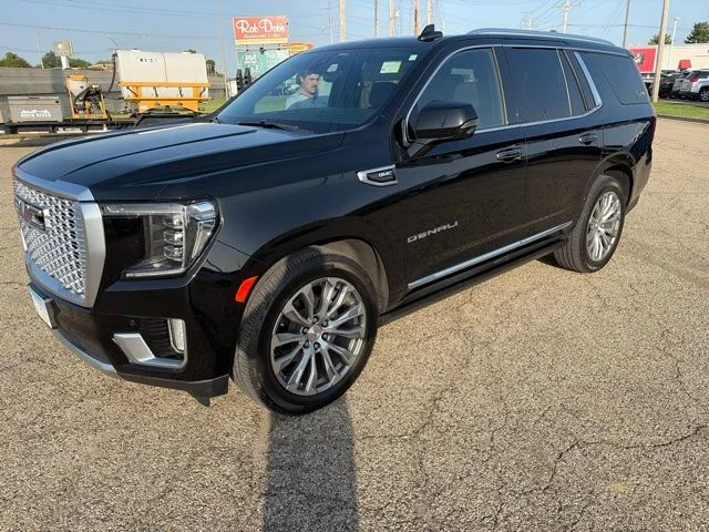 Used 2021 Black GMC Denali image 4