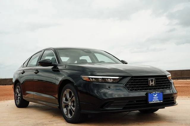 New 2026 Crystal Black Pearl Honda EX-L Hybrid image 2