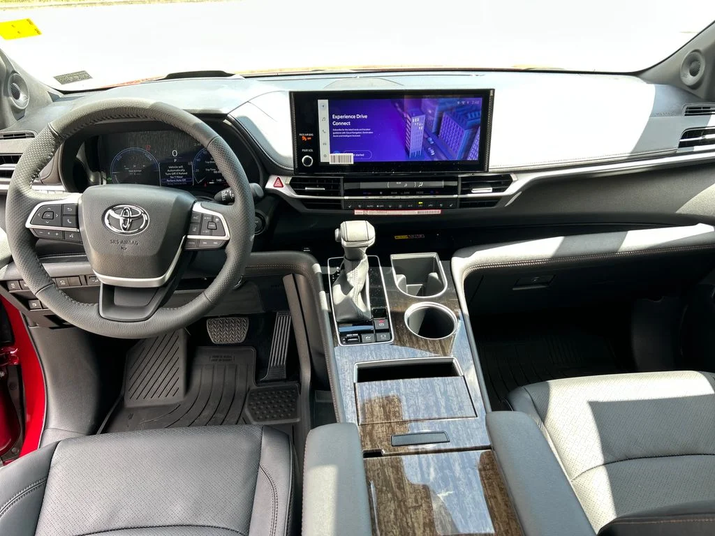 New 2026 Ruby Flare Pearl Toyota Platinum image 20