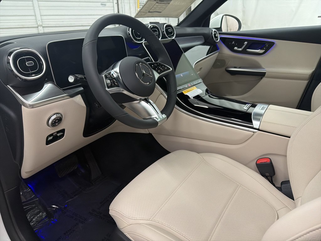 Certified Used 2026 White Mercedes-Benz GLC 300 image 13