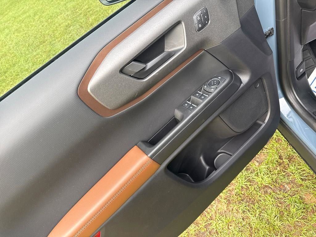New 2026 Azure Gray Metallic Tri-Coat Ford Outer Banks® image 12
