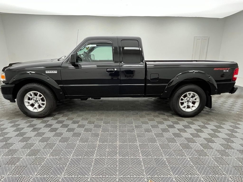 Used 2010 Black Ford XLT image 10