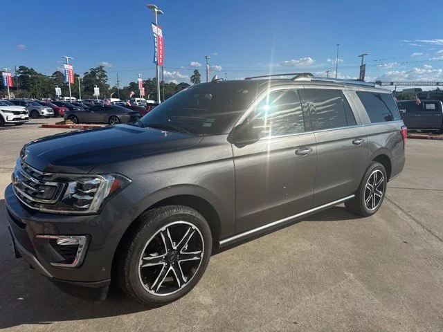 Used 2019 Magnetic Metallic Ford Limited image 1