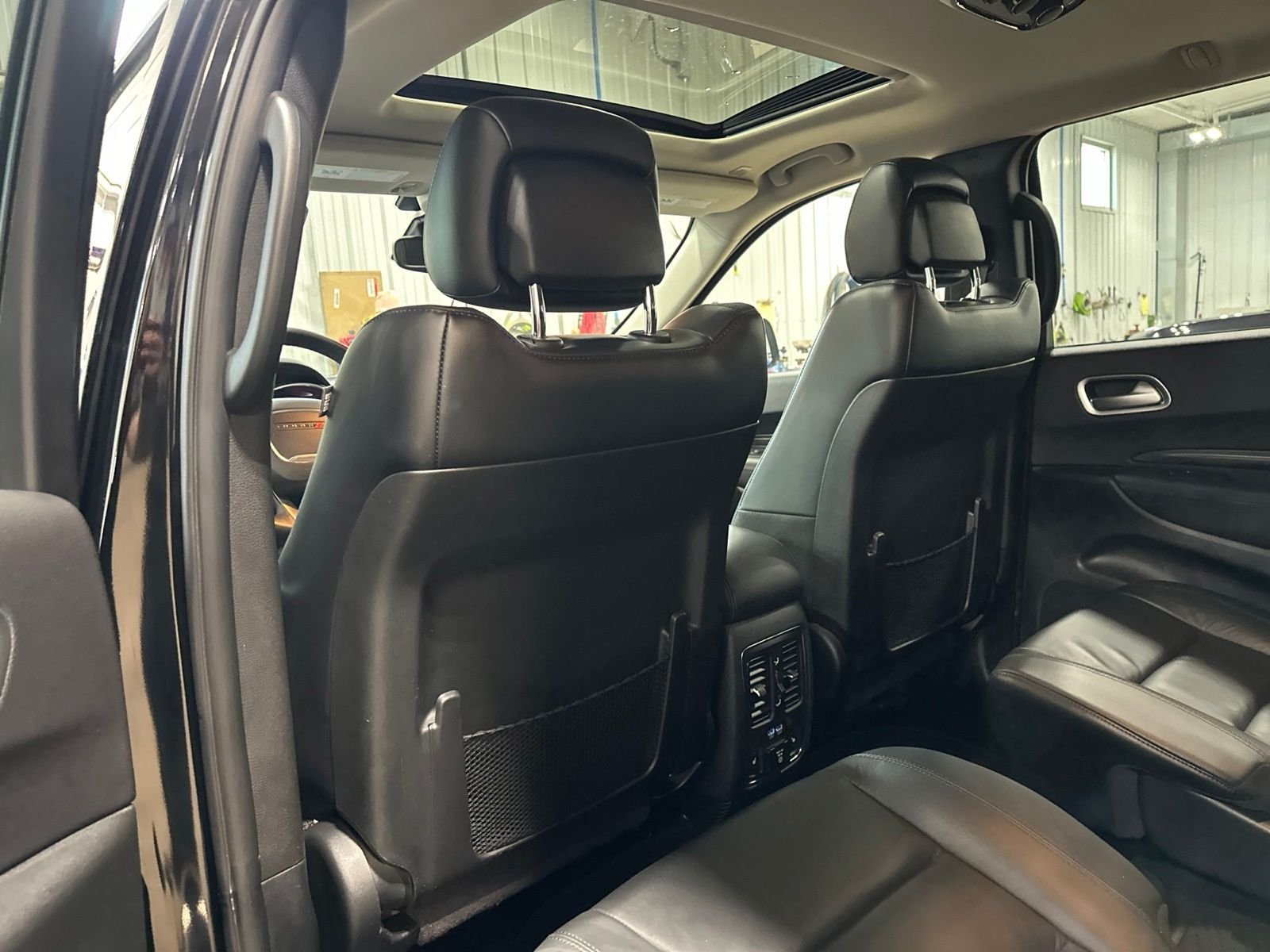 Used 2019 Black Dodge Citadel image 20