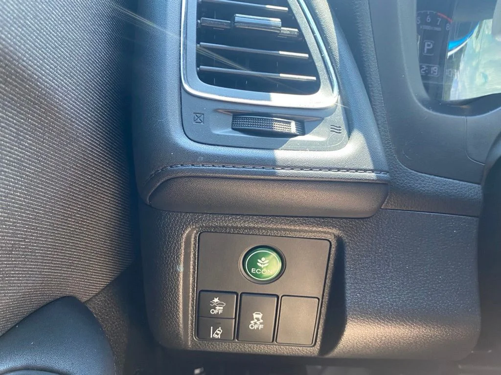 Used 2019  Honda EX image 25