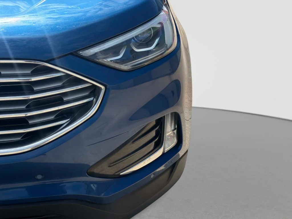 Used 2020 Blue Ford Titanium image 11