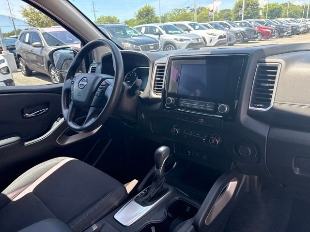 Used 2022 Blue Nissan SV image 13