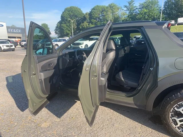 Used 2025 Green Hyundai XRT image 17