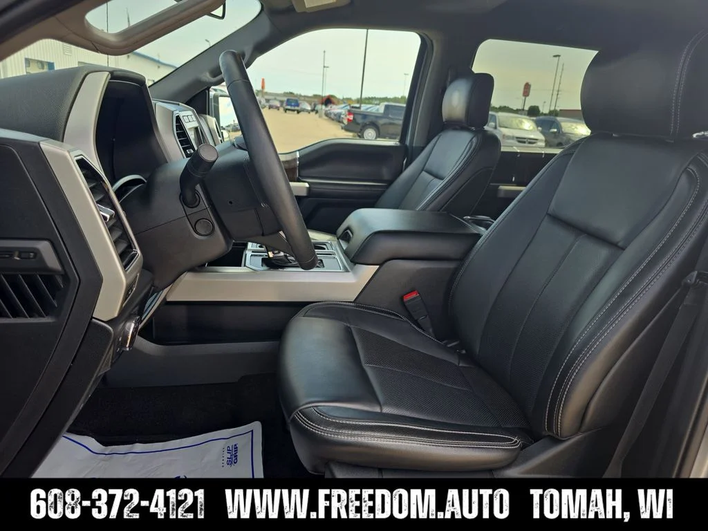Used 2020 Silver Metallic Ford Lariat image 23