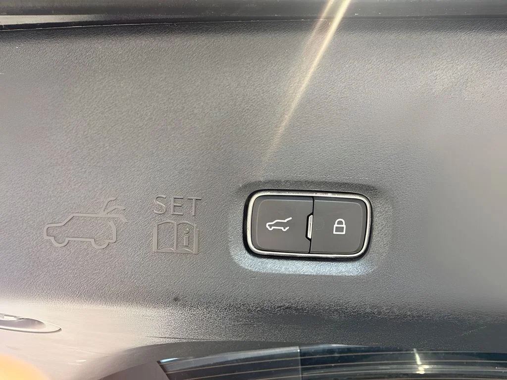 Used 2025 Gray Ford Active image 24