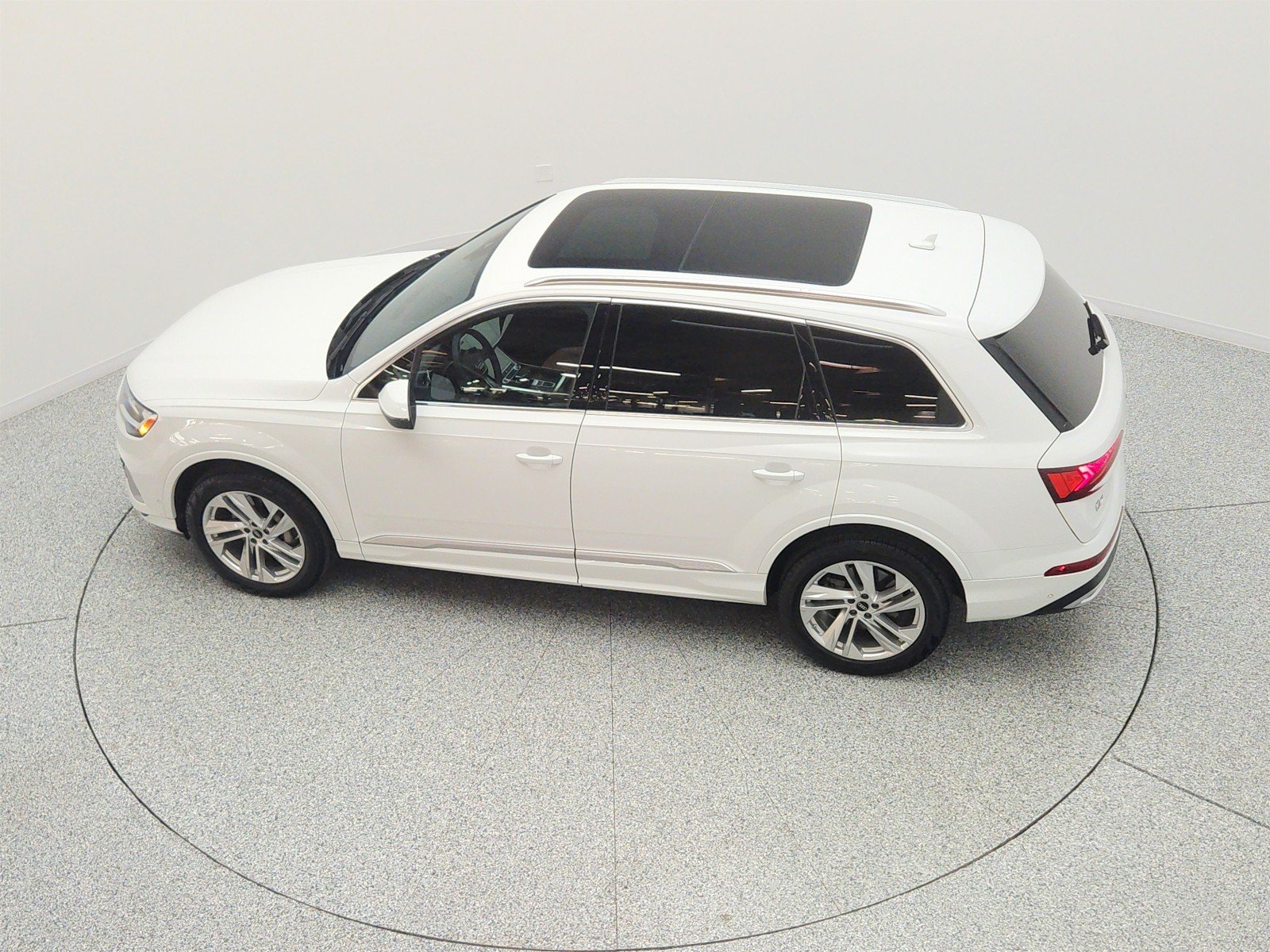 Used 2023 Carrara White Audi Premium 45 TFSI quattro image 29