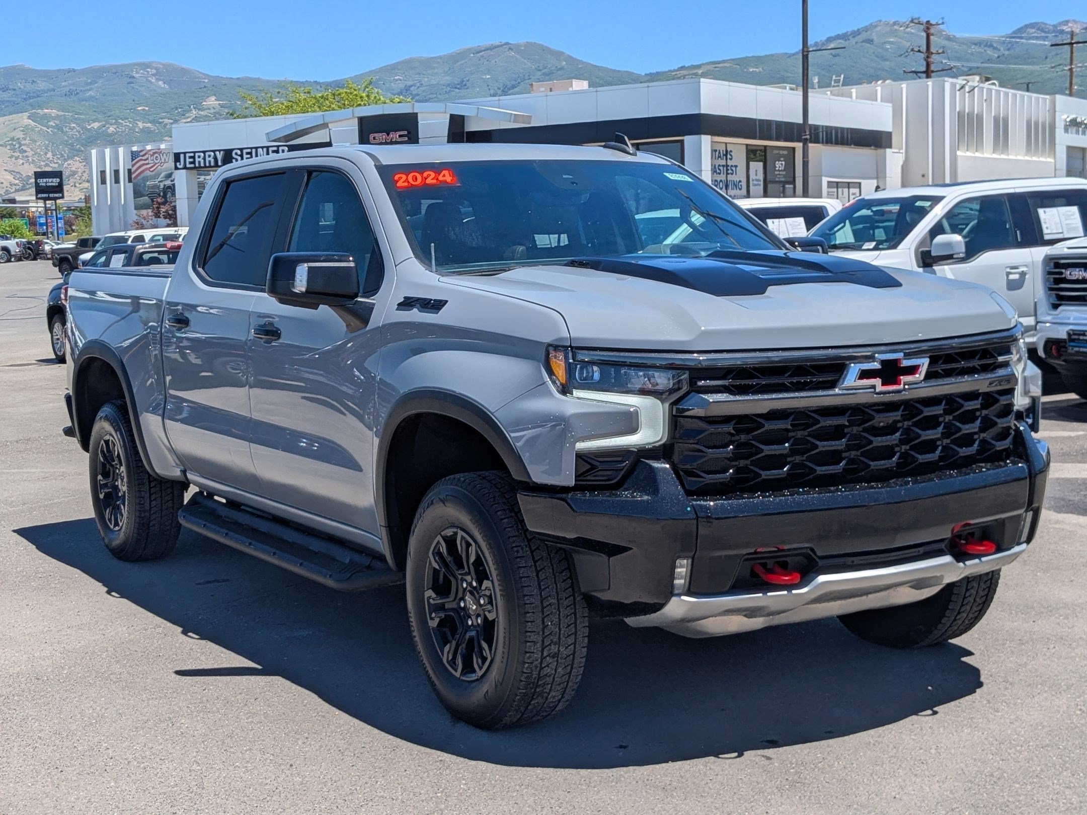 Used 2024 Slate Gray Metallic Chevrolet ZR2 image 7