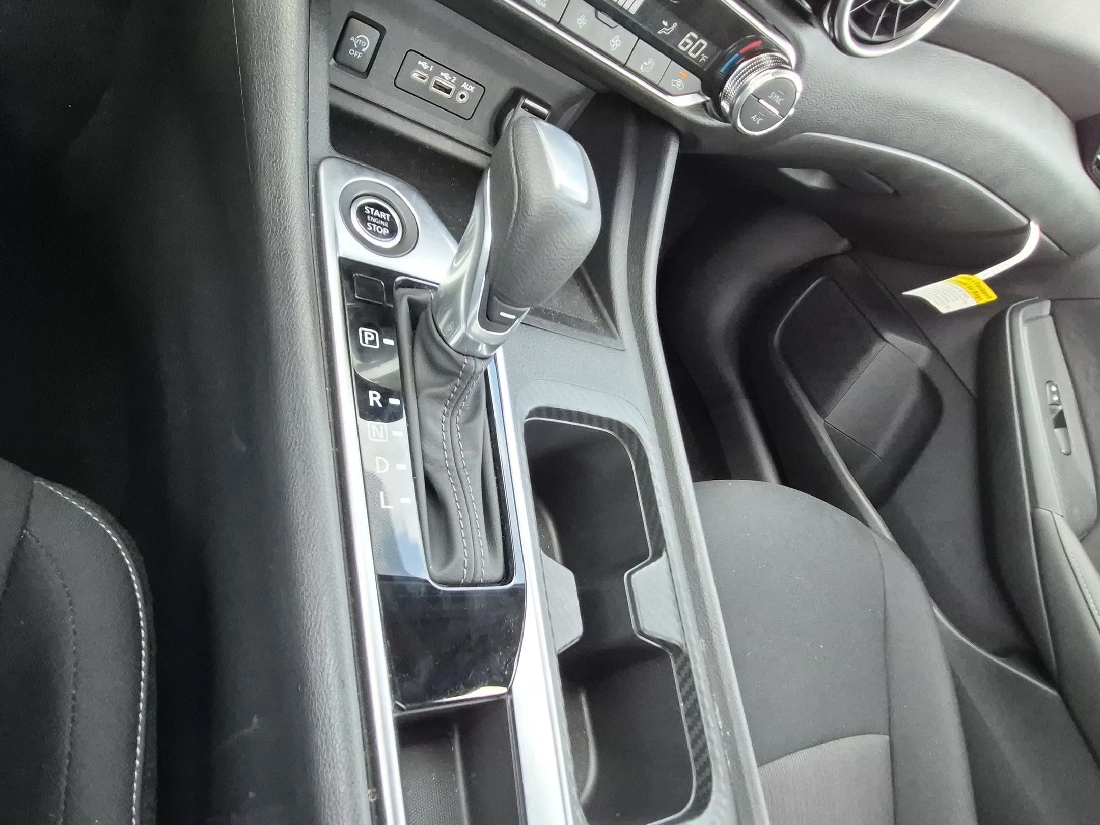 Used 2025 Fresh Powder Nissan SV image 22
