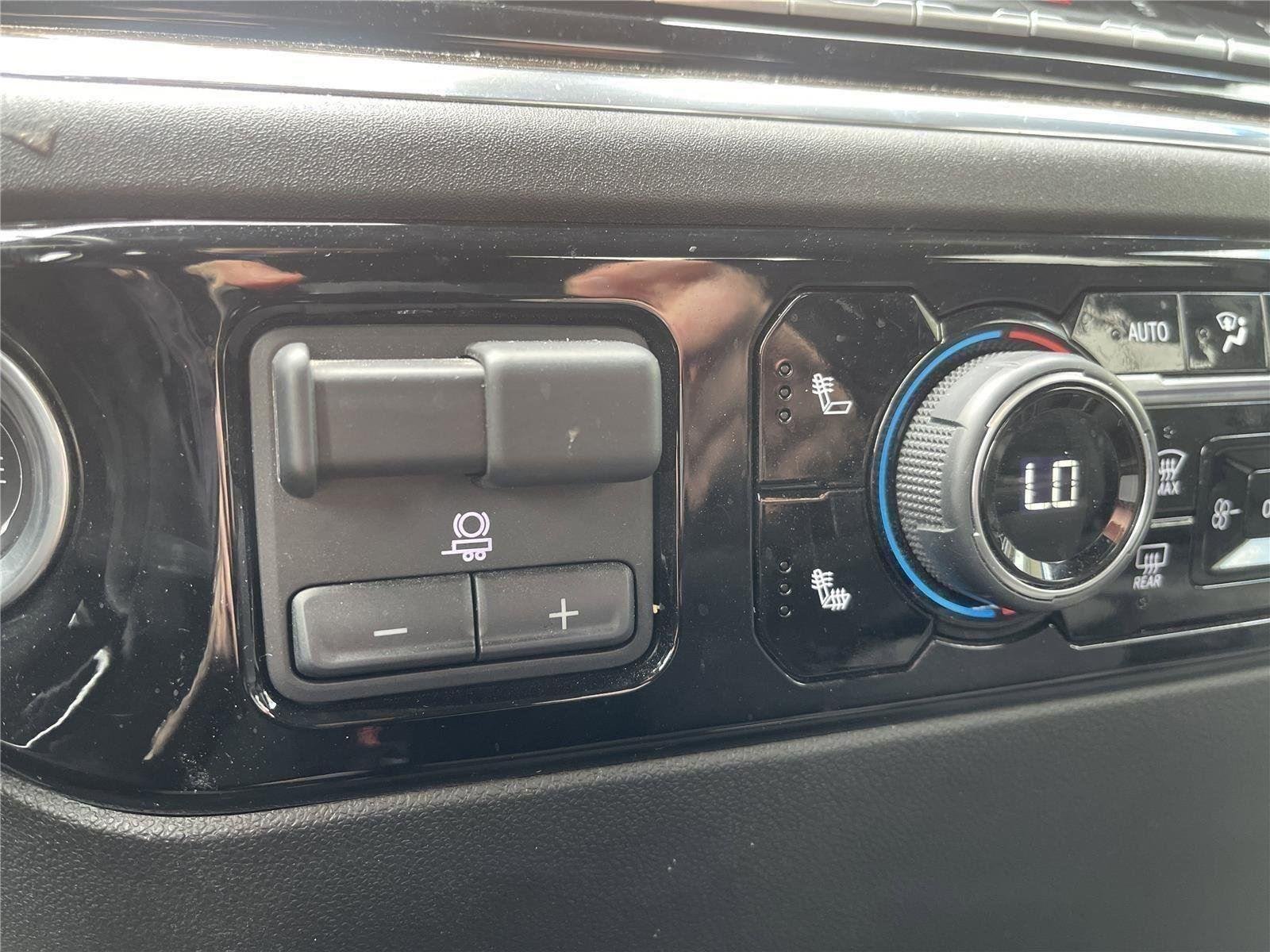 2025 Chevrolet Silverado 1500 LT - Photo 32