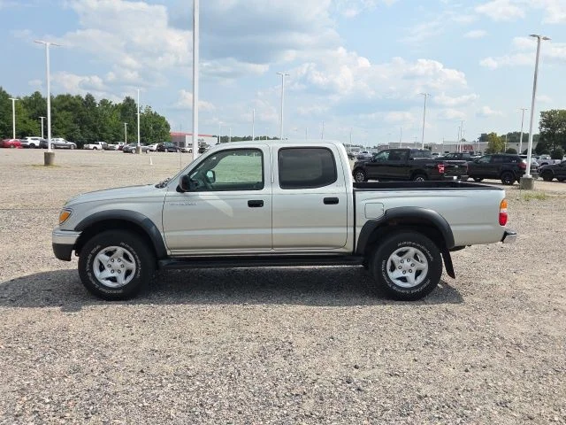 Used 2004 Gray Toyota PreRunner image 2