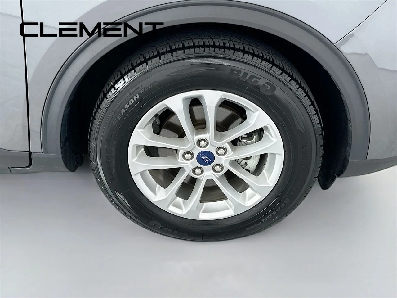 Certified Used 2022 Gray Metallic Ford SE image 34