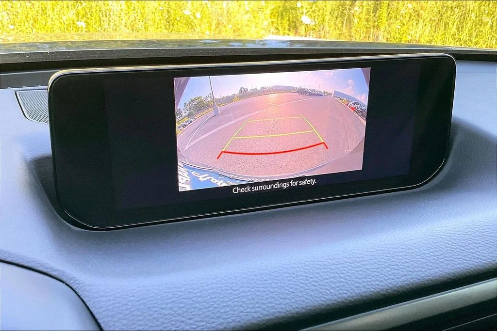 Used 2025 Gray Mazda Premium image 21