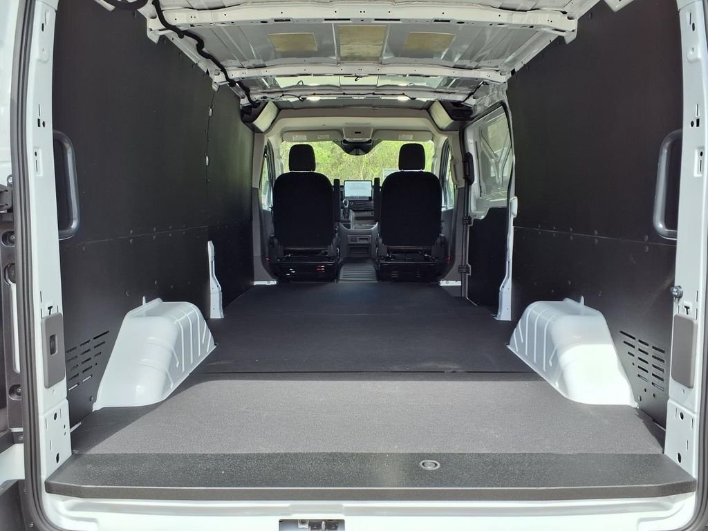 New 2026 Oxford White Ford Cargo Van image 8