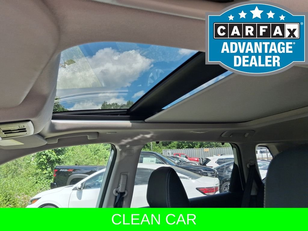 Used 2024 White Nissan SL image 13