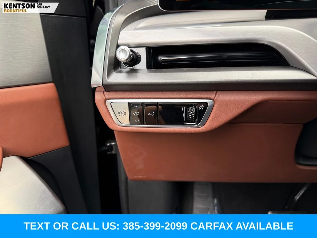 Used 2026 Black Cadillac Platinum image 18