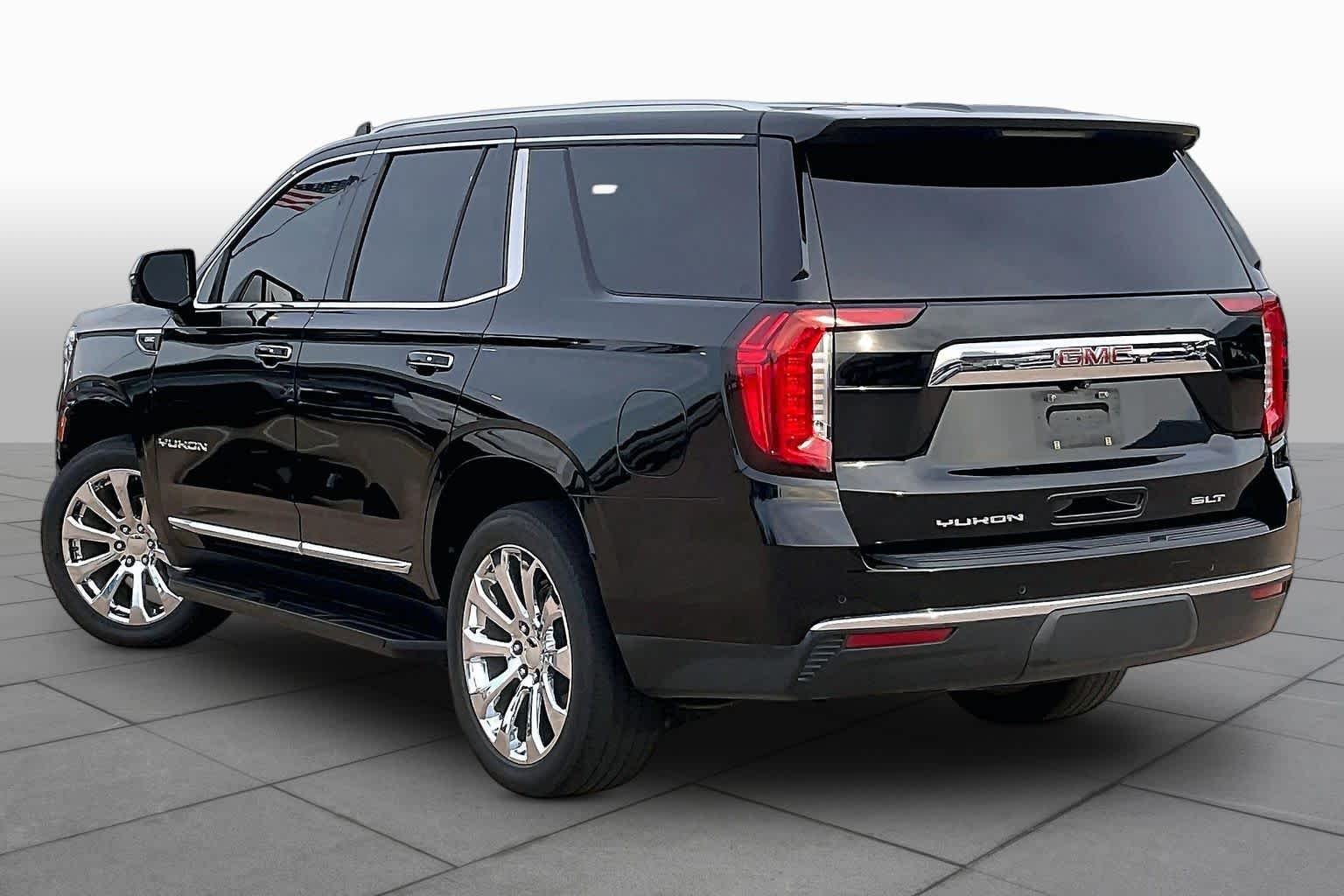 Used 2021 Onyx Black GMC SLT image 12