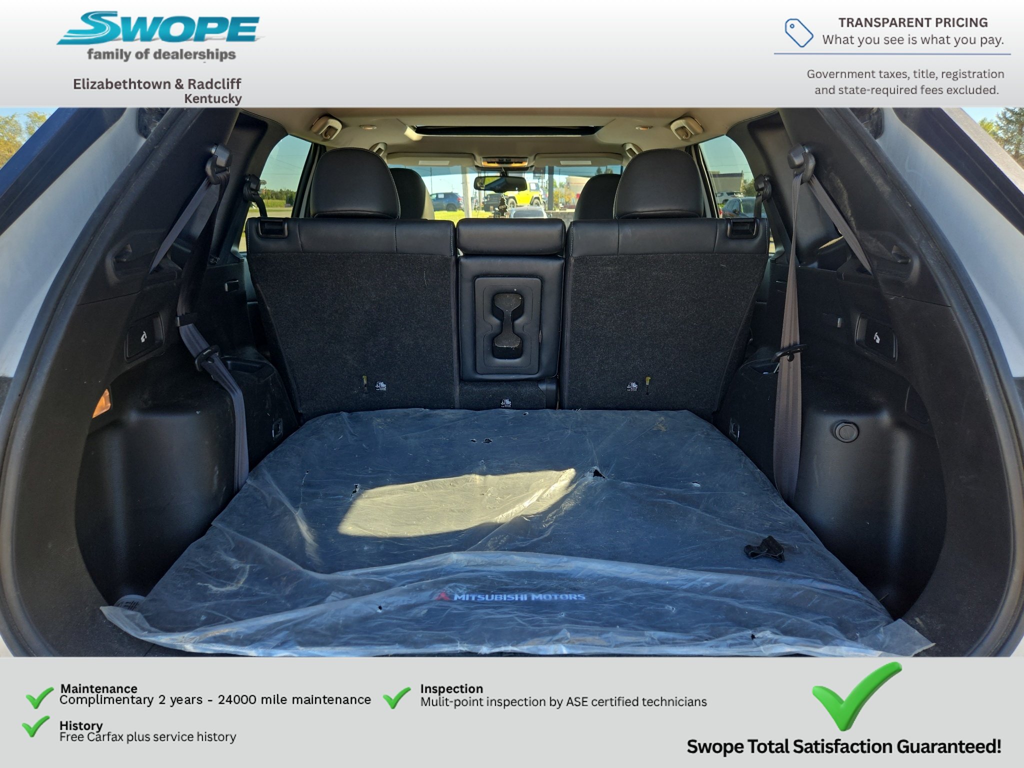 Used 2024 White Diamond Mitsubishi SE image 12