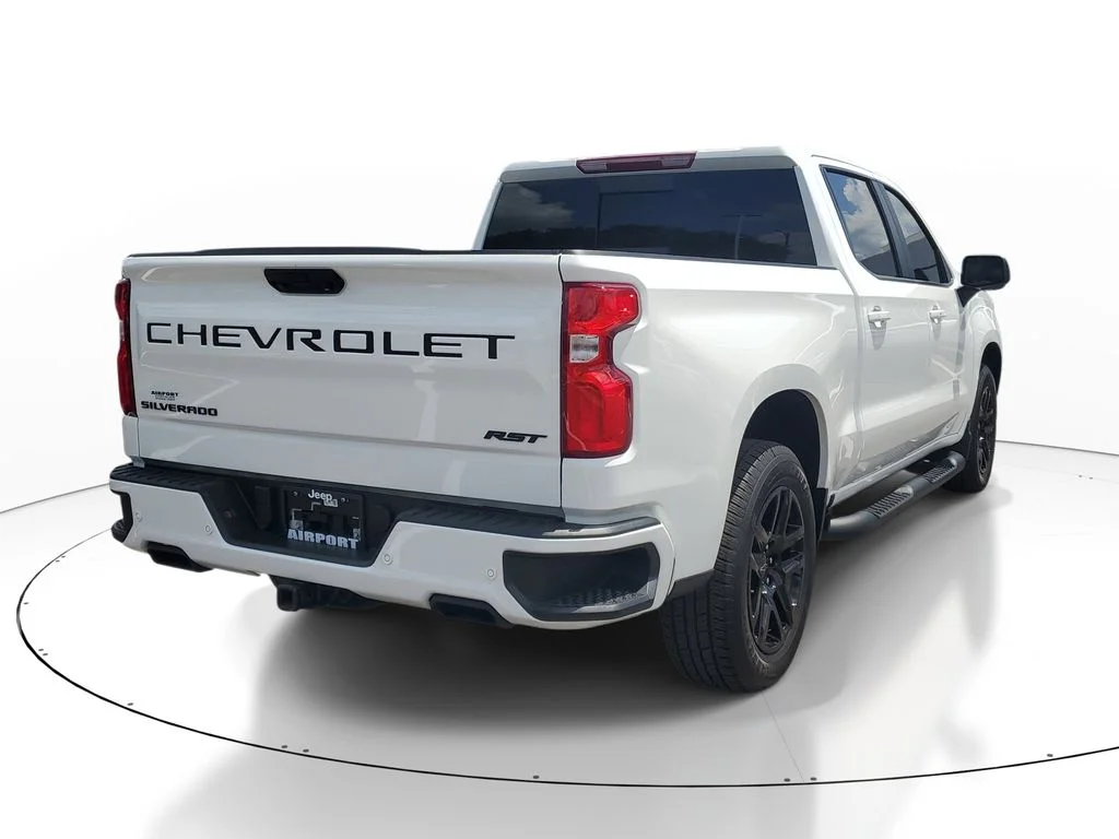 Used 2026 White Chevrolet RST image 5