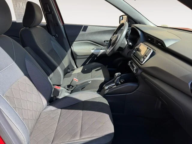 Used 2019 Red Nissan SV image 15