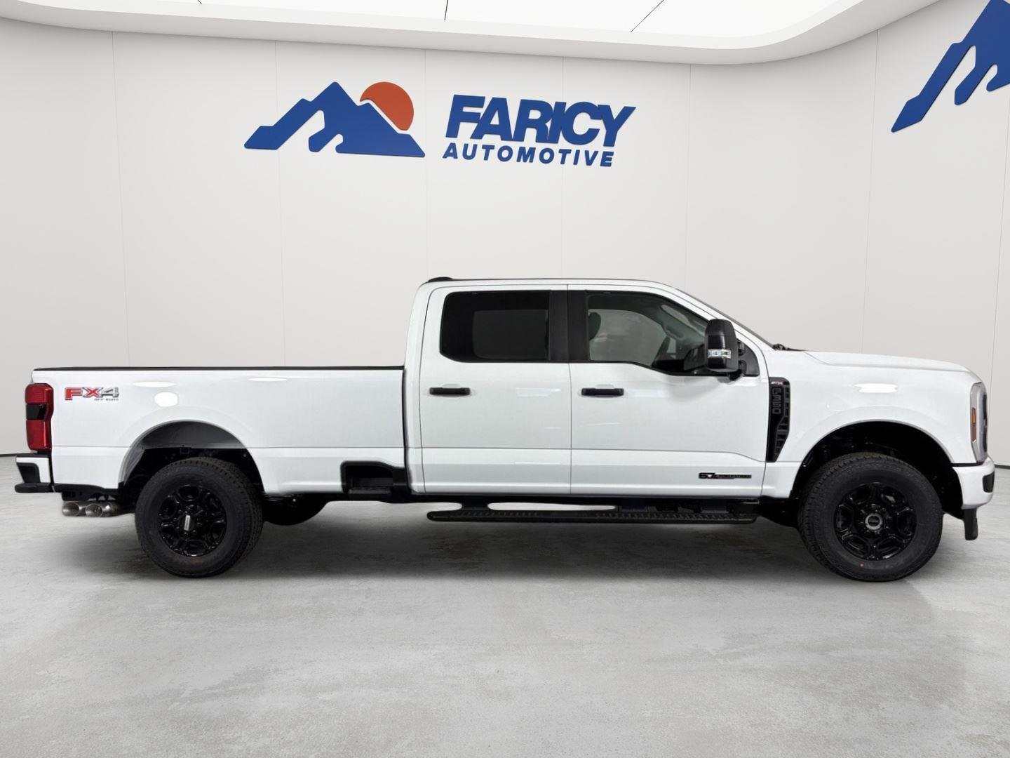 New 2026 Oxford White Ford XL image 9