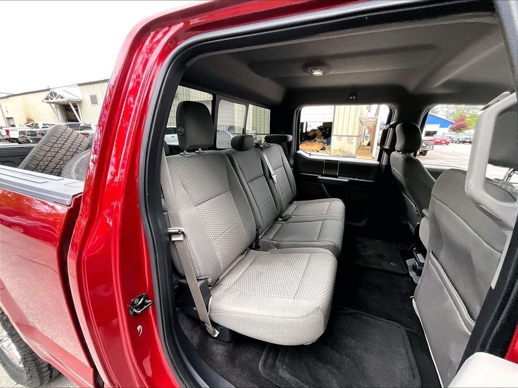 Used 2016 Ruby Red Metallic Tinted Clearcoat Ford XLT image 16