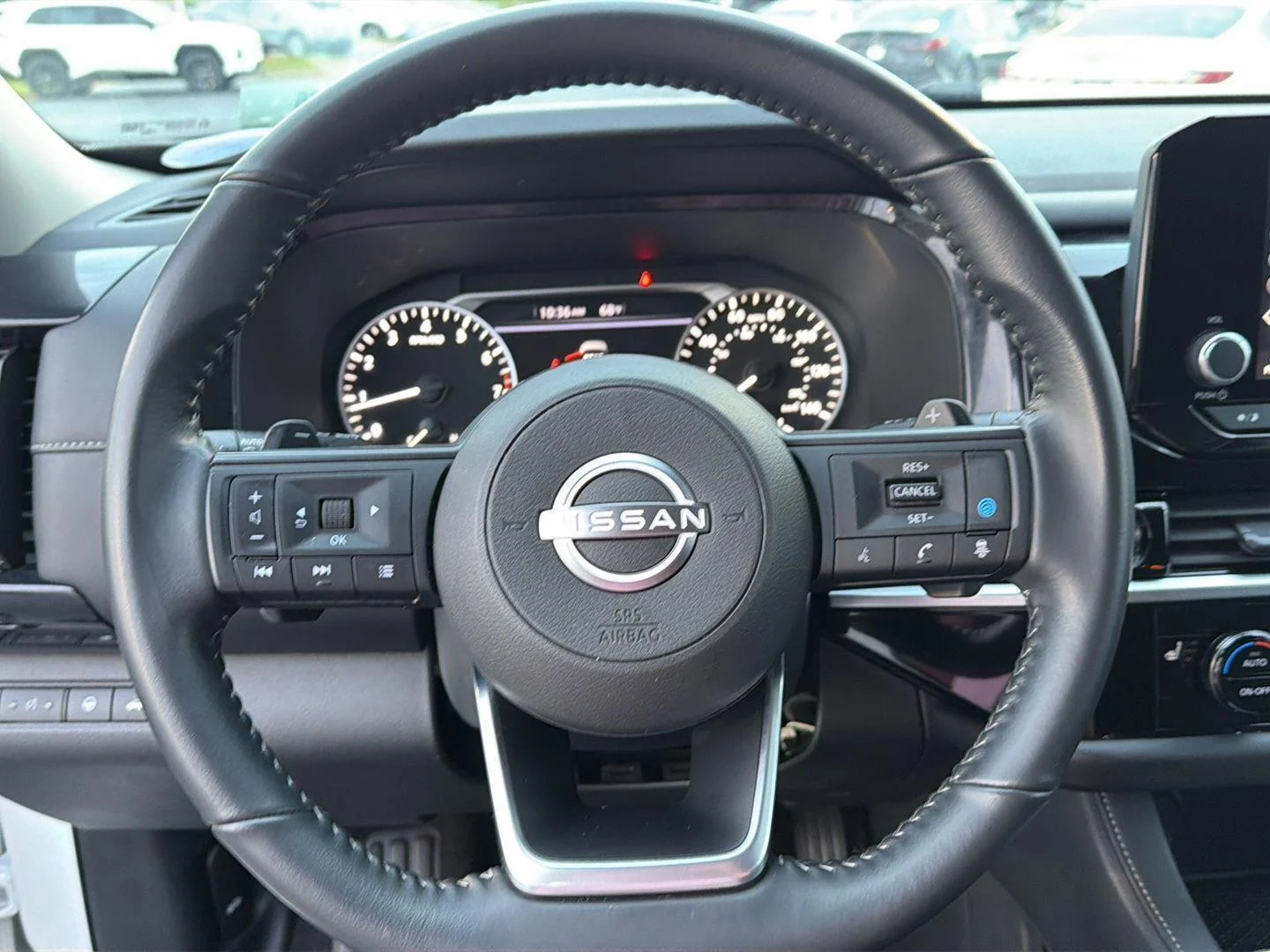 2025 Nissan Pathfinder SV - Photo 21