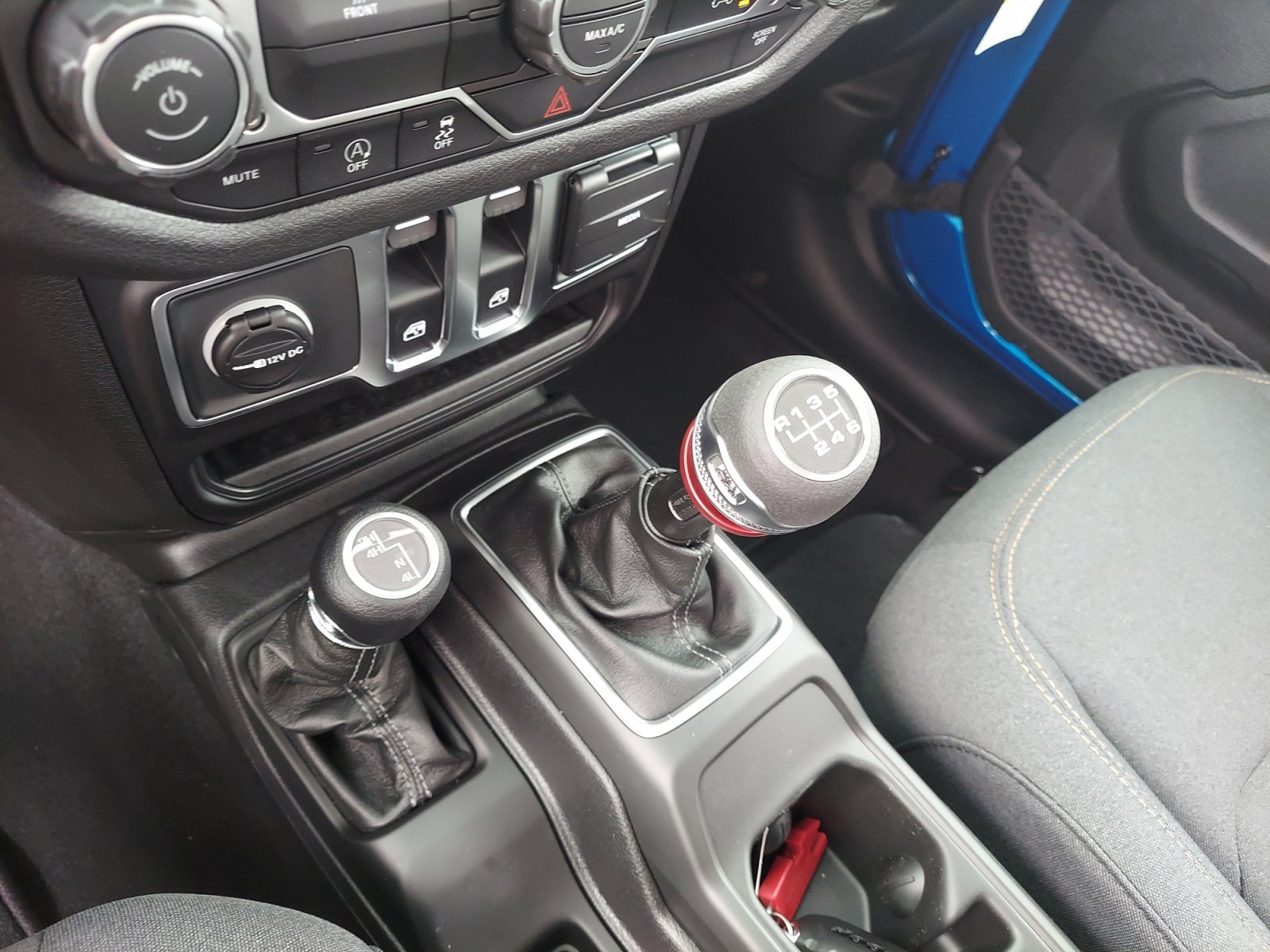 New 2026 Hydro Blue Pearlcoat Jeep Sport image 20